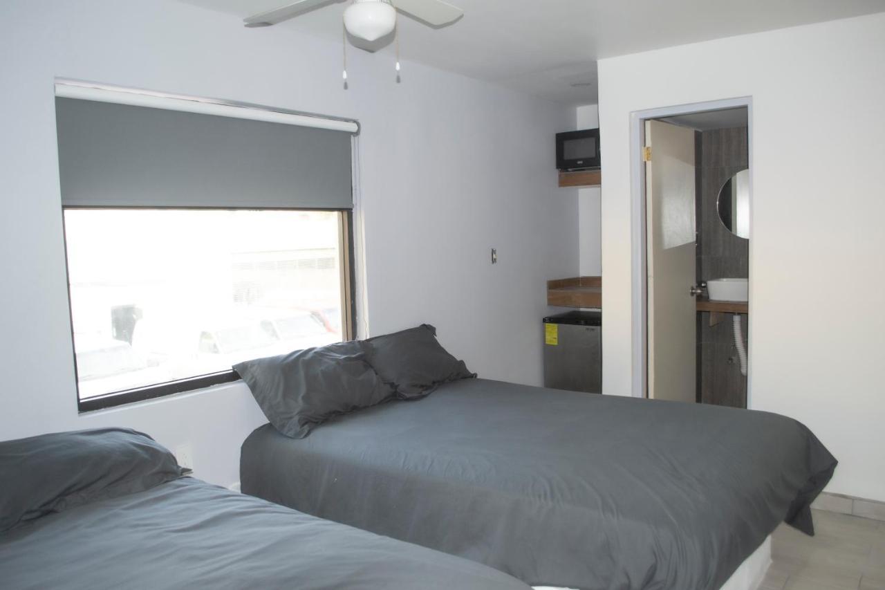 Apartamentos Ambassador Tijuana Exterior foto